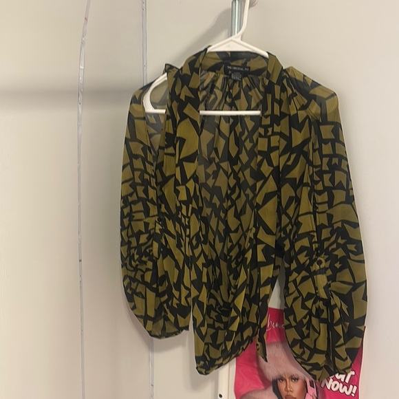 The original Jackets & Blazers - Black and Green Blazer with Camouflage Pattern